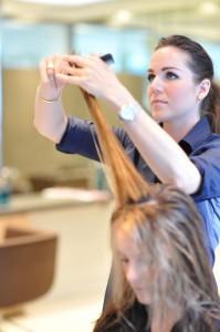 jessica tingley cut Jessica adds layers to give the cut a shape